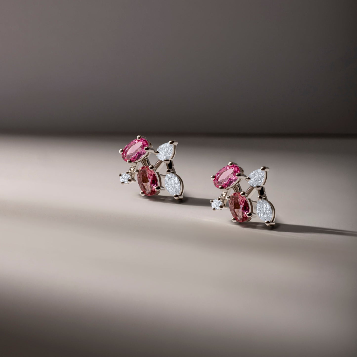 CHARMING TOURMALINE CLUSTER WHITE GOLD EARRINGS